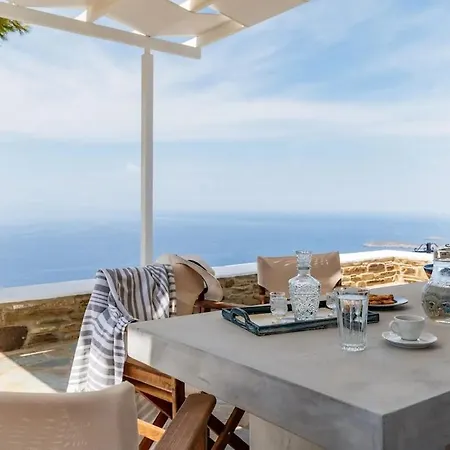 Eleni - At The Top! Villa Aprovaton